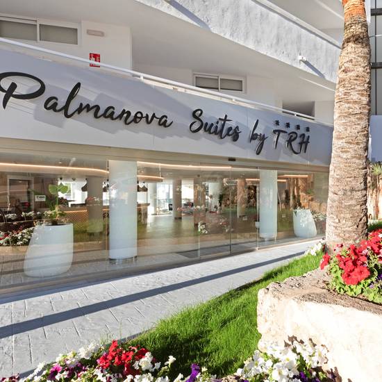 Conserje Hotel Palmanova Suites by TRH Magaluf